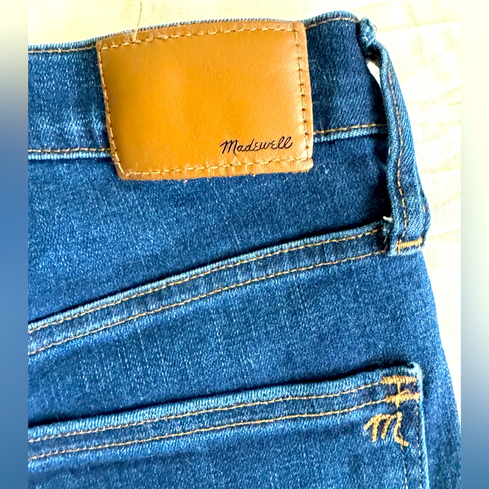 Madewell 10” high rise skinny size 24